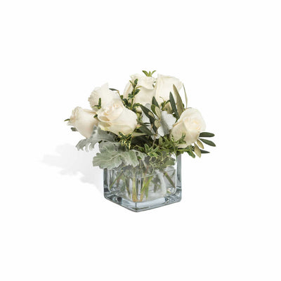 Blanc et Vert Centerpiece